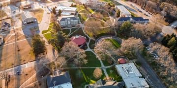 5G Home Internet: Is It a Good Broadband Alternative in the US? - Cover Image
